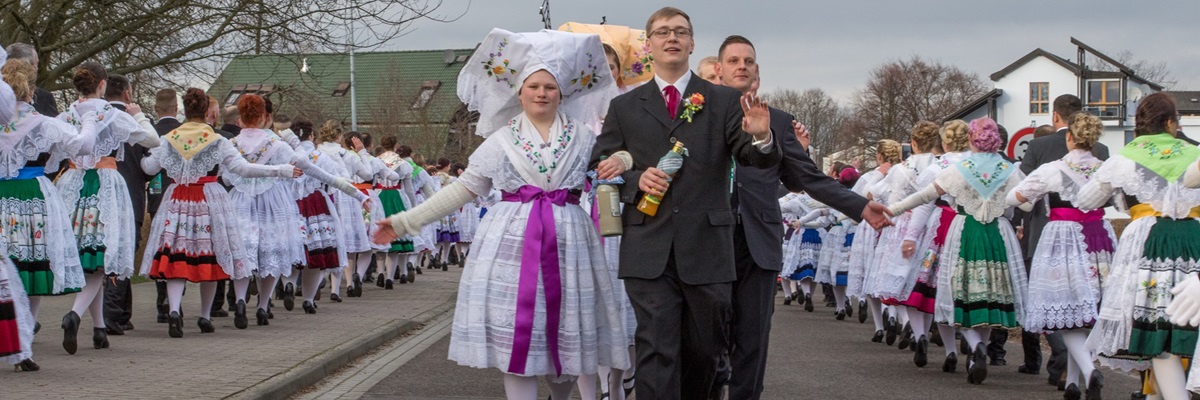 Sorbische/wendische Bräuche Und Traditionen In Der Ober- Und Niederlausitz